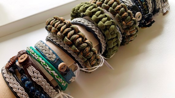 /media/5480/samer-armbaand.jpg